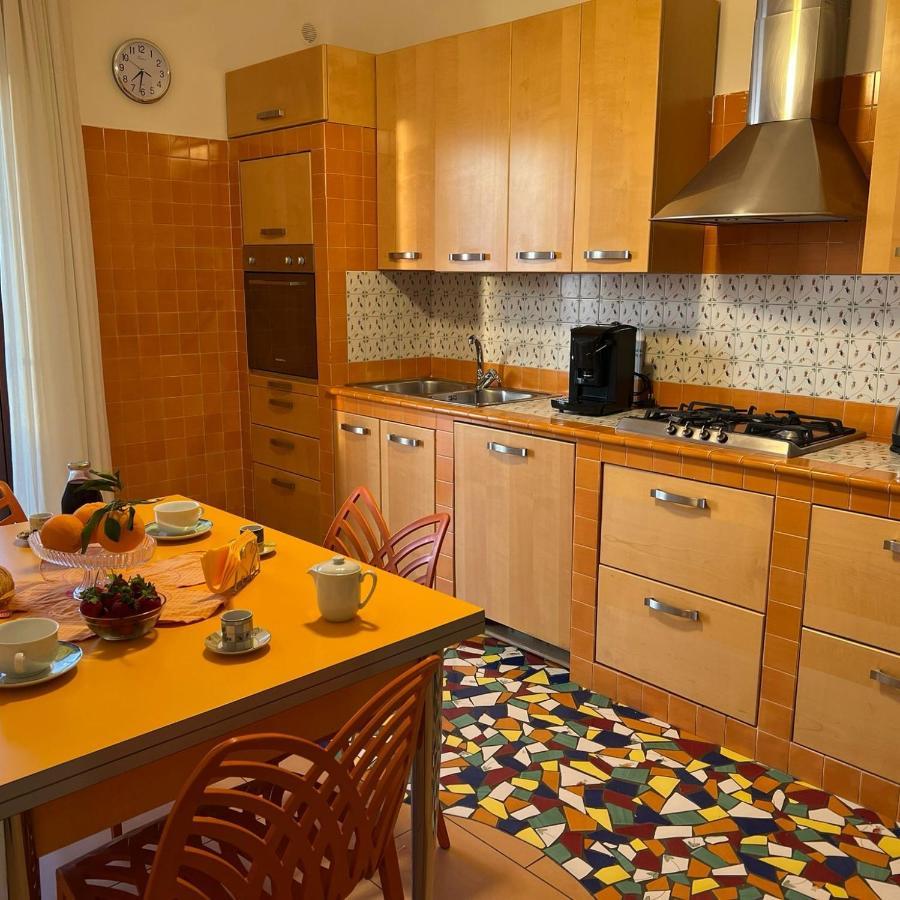 Vip Sul Mare Bed & Breakfast Castellammare di Stabia Dış mekan fotoğraf